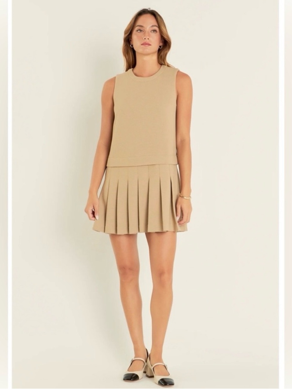 English Factory Sleeveless Pleated Mini Dress Size Small Camel Beige Knit NWT